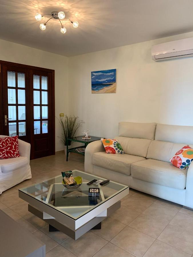 Lovely Villa Nico Playa Blanca, Hot Tub, Communal Pool Playa Blanca (Lanzarote) Exterior foto